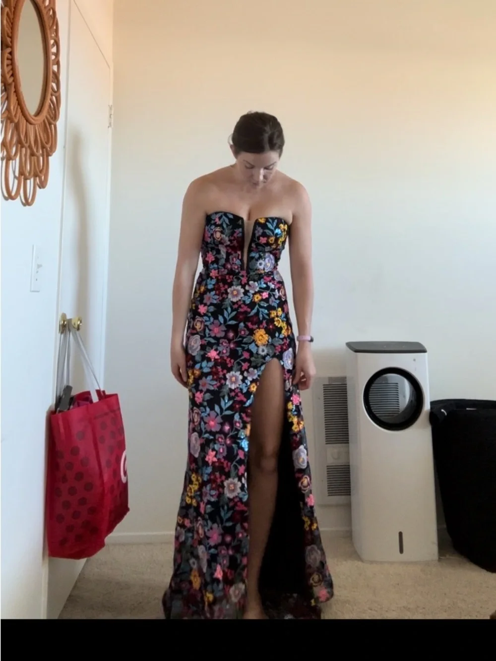 Floral Embroidered Black Evening Gown/prom dress - Picture 8 of 8
